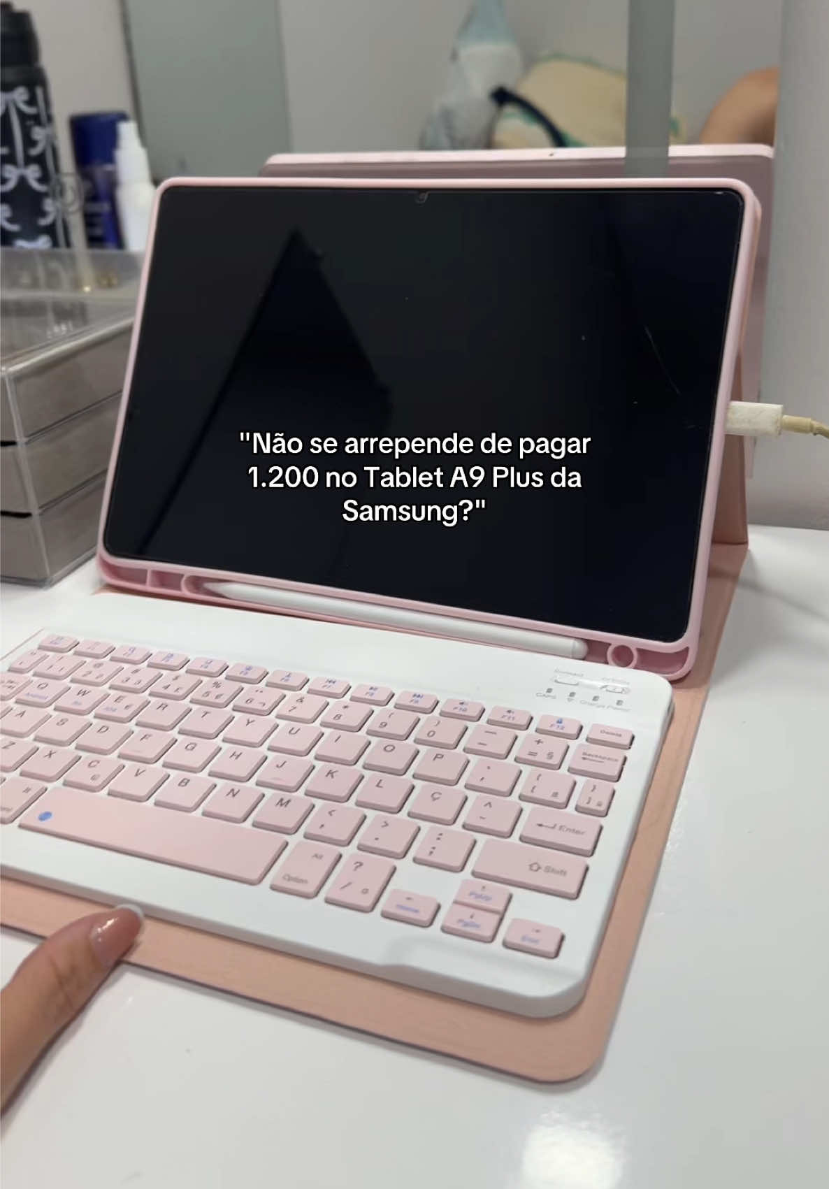 Minha melhor compra! Pra quem está procurando um tablet com e barato eu recomendo mt esse 🩷✨  @Mercado Livre ID: BETRI0-C2EC #tablet #tabletsamsung #tabletA9Plus #MeusFavsDoMercadoLivre #MercadoLivre