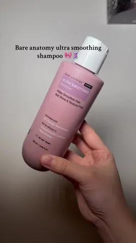 If you have frizzy hair, U NEED THISSS! #haircare #shampoo #hairtok #frizzyhairtips #tiktokshopblackfriday 