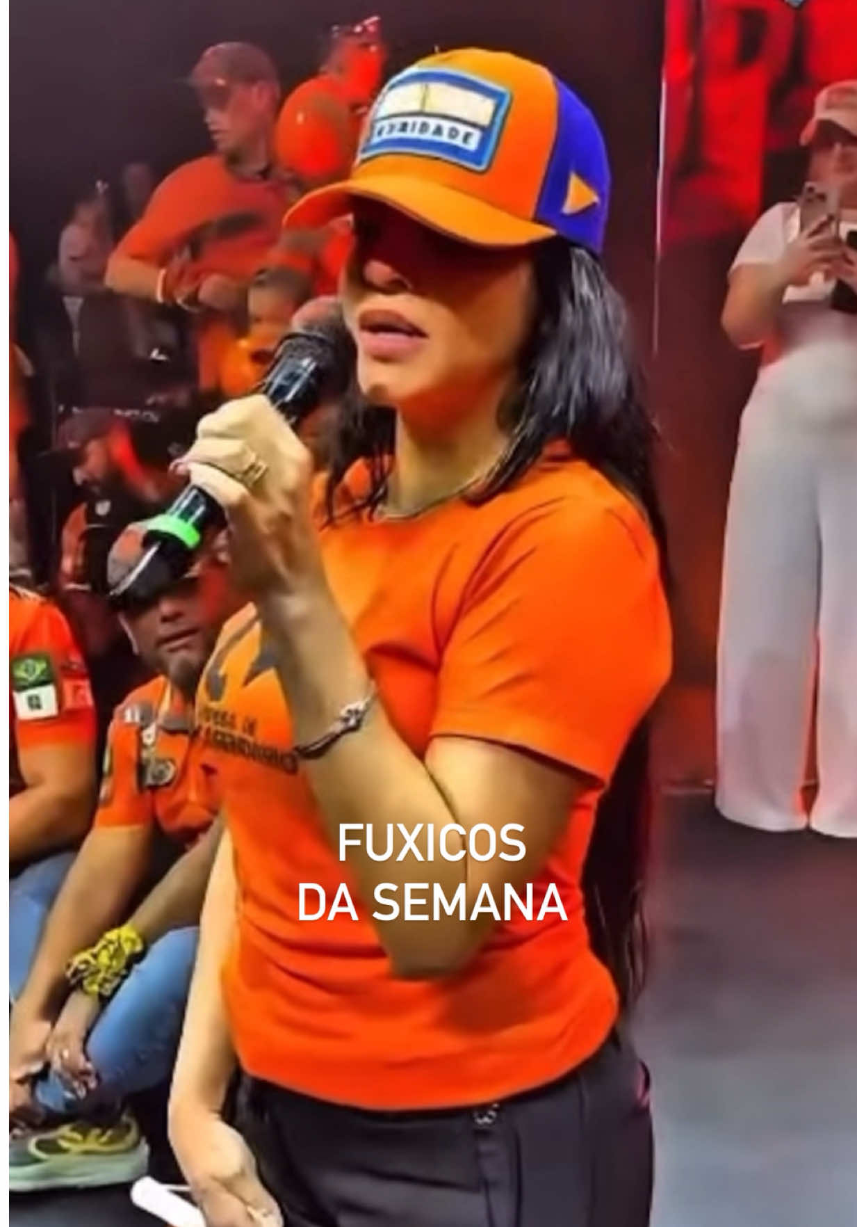 BORA FUXICAR! A esposa de Tirulipa não siajuda  Zezé sipassando Manu Cit levou chifre, mas o pior são azarrombada da internet