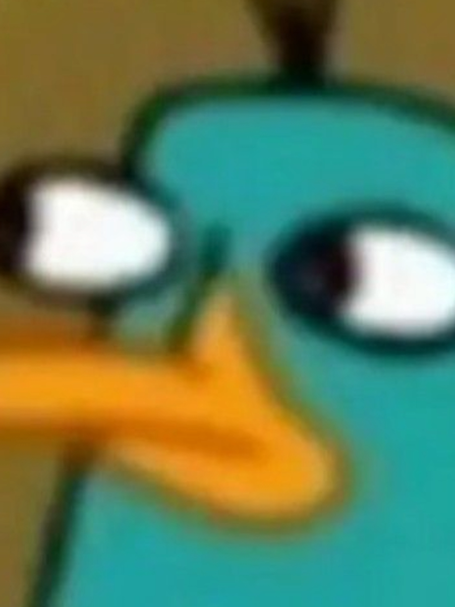 Pero que alguien me diga el precio de los mandos 🤓 #memesperuanos #lallantaarmy #divertido #kgederisa #memes 