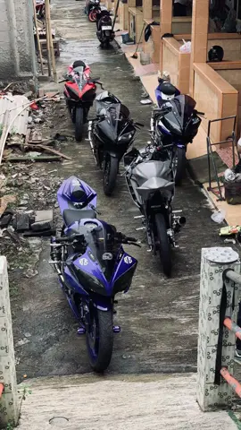 🤙🏻😜🫳🏻 #r15 #r15v2 #fyp #r15v3 