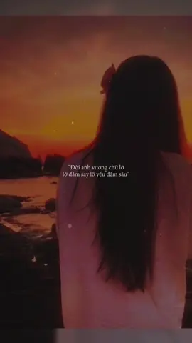 Đời anh vương chữ lỡ lỡ đắm say lỡ yêu đậm sâu Lỡ âm thầm rồi lỡ luôn cuộc tình.. 🖤.. #Xuhuong #nhachaymoingay #gioemkhocnuocmatailau #tamtrang #buon   