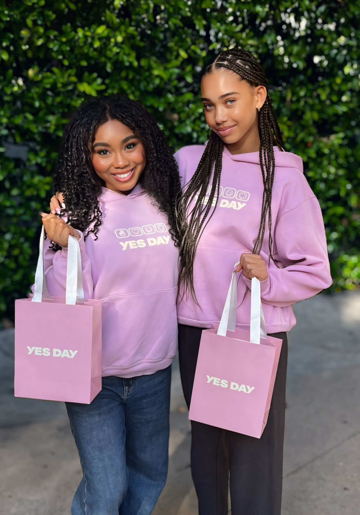 Yes Day isn't just skincare; it's your glow era ✨ Comment your favorite beauty product 💗@YES DAY BEAUTY #yesday #yesdaypartner #skincare #beauty 