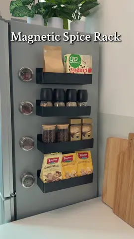 Organize your kitchen with a stylish!🧲#lifehacks #kitchenhack #tiktokshopblackfriday #asmr #magneticrack #smallkitchen 