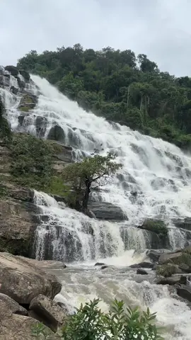 น้ำตกแม่ยะ #ดอยอินทนนท์ 