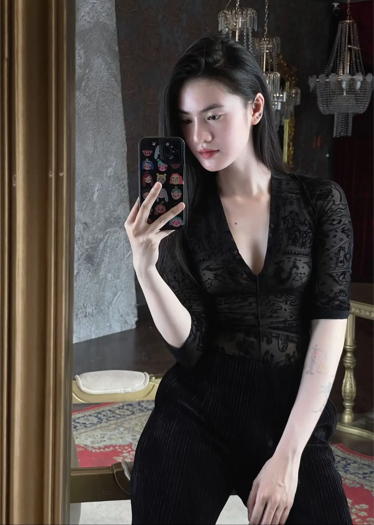 Khi trong tay có sự nghiệp, trong đầu có kiến thức, trong túi có thẻ đen bạn muốn làm tiểu thư hay tổng tài đều tự thân làm được. Giá trị của bạn không thể do người khác tuỳ tiện định đoạt bằng đôi ba lời nói. #tieulan #daily #tiktok 