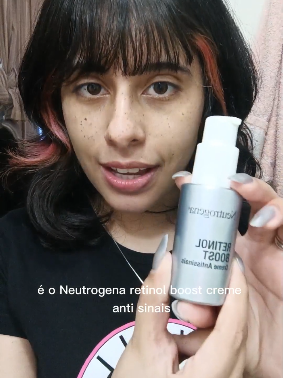 Melhorando o aspecto da minha pele com um creme antissinais com retinol da Neutrogena, amaram?