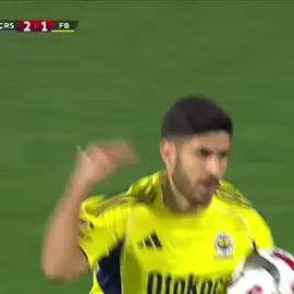 Yanik kremi lazım galiba😬💛💙 #fenerbahçe💛💙 #rizespor #süperlig #kesfet #fürdich 