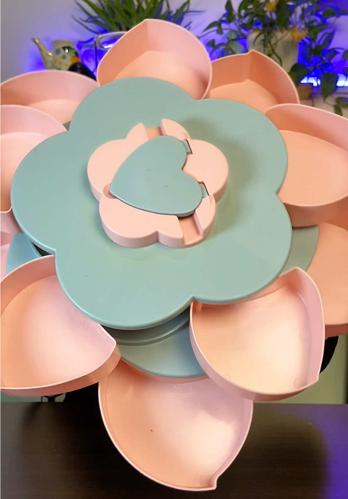 Khay Đựng Bánh Kẹo- Mứt Tết 2 tầng xoay tròn 360độ #khaydungbanhkeotet #khaydungmuttet #khaydungbanhkeotetxoay360do #khaydungbanhkeo 