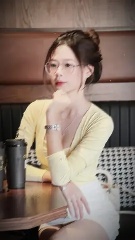 yêu nhưng k hẹn hò :)))) 