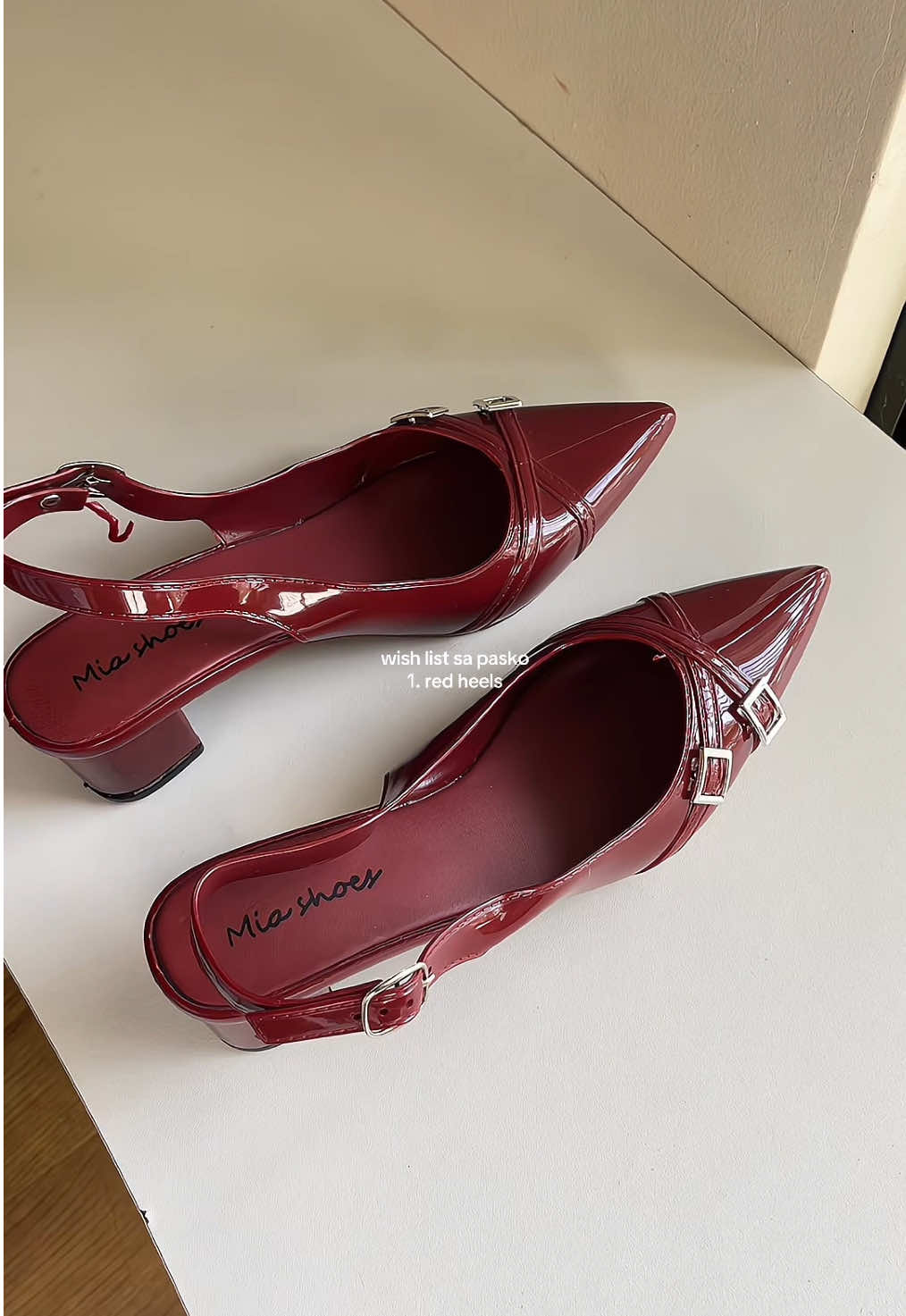 hehe #heels #miasandals #miashoes #sandals #heelsforwomen 
