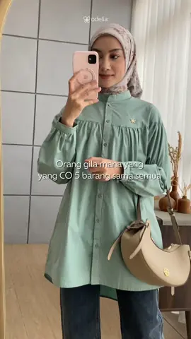 kalau udah jatuh cinta, susah menahannya untuk ngga repurchased, yaa ngga Sisters? #Odelia #CarmiaShirt #ShirtForEveryMoment #OOTDModest #WorkwearInspo 