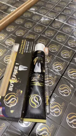 ថ្នាំដុសធ្មេញចូលដល់ដៃហេីយម៉ូយៗដាក់បុងបានចា💛🌻🫶🏻📣💥💥@CEO Miss sunflower Brand