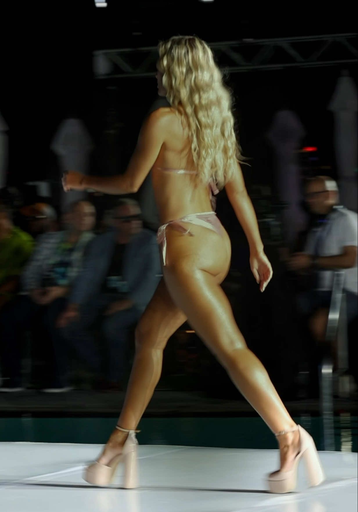 Raw video with Jilissa at miami swim week #miamiswimweek #hot #model #beauty #bikini 