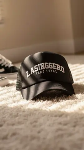 Lakas maka-statement! 😎 The Lasinggero Pero Loyal Mesh Cap—presko, magaan, at solid ang dating. Para sa mga loyal kahit lasing pa minsan! 🧢🔥 #cap #hat #streetwear #fashiontrend #trucker 