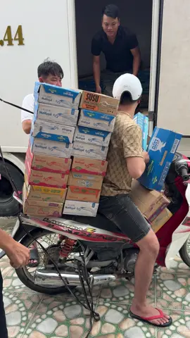 Bà con mình ơi. Cố lên nhé ♥️🌊