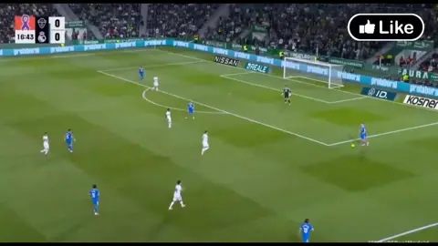 Elche berhasil menahan imbang Real Madrid dengan skor 2-2,,,dengan hasil imbang Real Madrid naik ke puncak klasemen selisih 1 poin dengan rivalny  Barcelona  #highlight sepak bola #laliga 