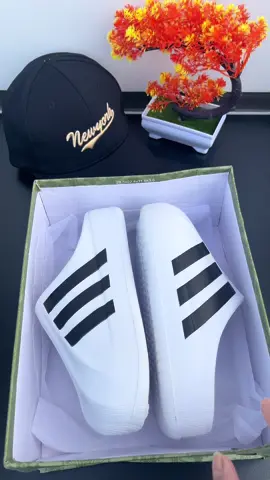 Sục xinh#kengiay #viraltiktok #xh #kimlientw  @Ken giày  @Ken giày  @Ken giày 