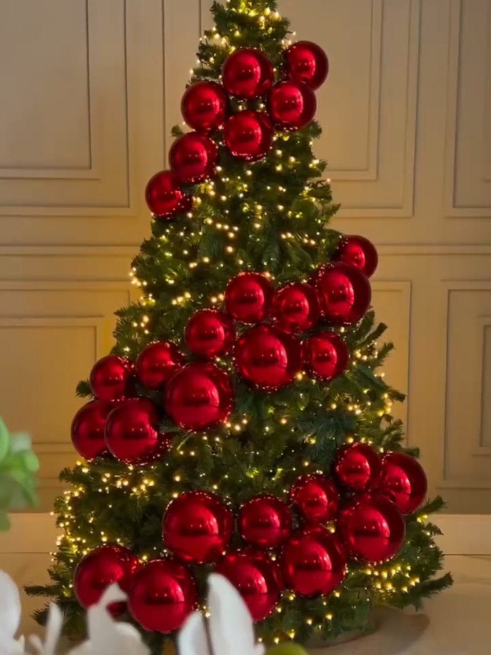 tendências 2025 Árvore de Natal 🎄✨ #natal #tendencia #arvoredenatal #fiypシviral #fy  tendenências árvore enfeite natal iluminada 