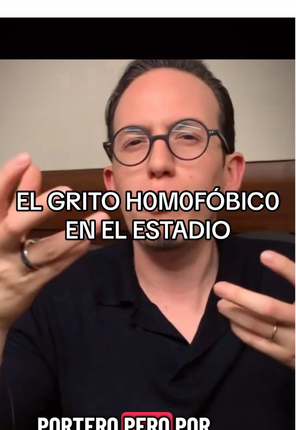 ¿Es hom0fóbic0 gritar pvt0 en el estadio? 🤔 De camino a la FIL Guadalajara 2025, les comparto un pedacito de una entrevista que me hicieron en la FIL del año pasado. ¿Ustedes qué opinan? Cuéntanos en los comentarios 🤓 #linguistiktok #futbol #grito #AprendeEnTikTok #sorbito 