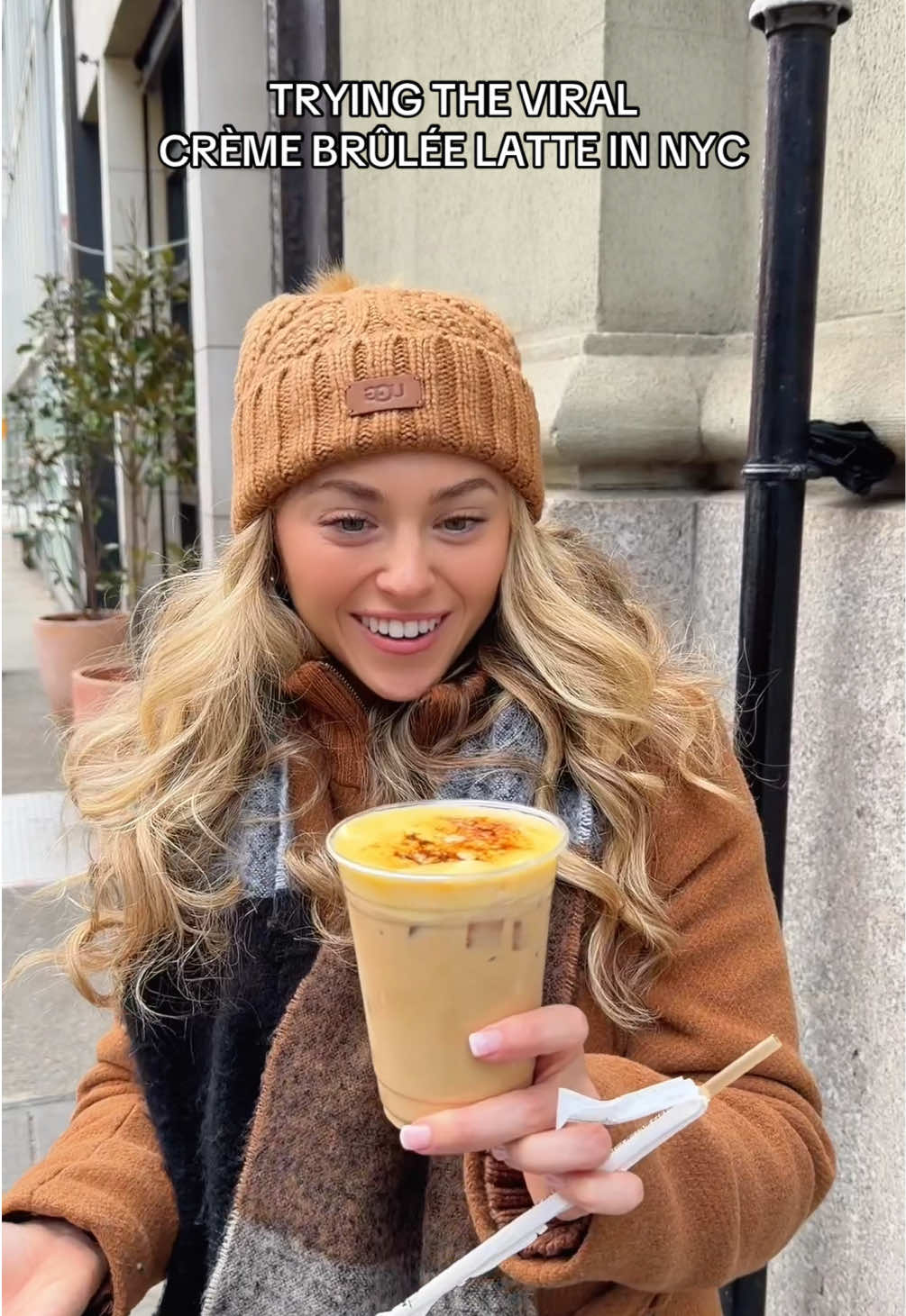 The one and only video I got in NYC after being lied to by the internet #nyccoffee #nyceats #nycfood 