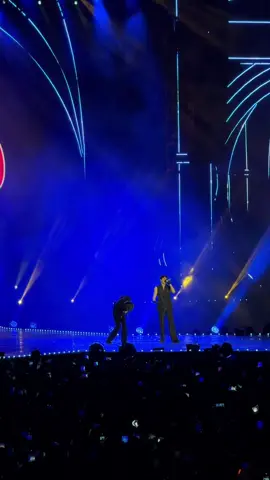 ซ่อนไม่หา - เจฟ ซาเตอร์ Ft. แบมแบม #BamBamHOMETOWNConcertDay2 #BamBam #JeffSatur