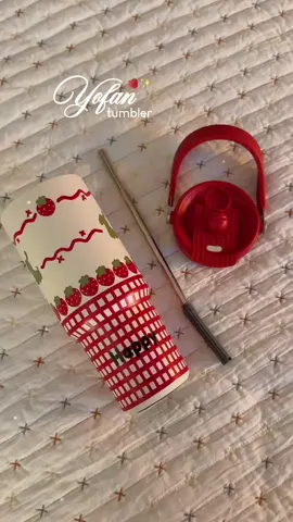 Proof that hydration tastes better when it’s cute 🍓✨ #tumbler #tumblerviral #insulatedtumbler #cute #giftideas 