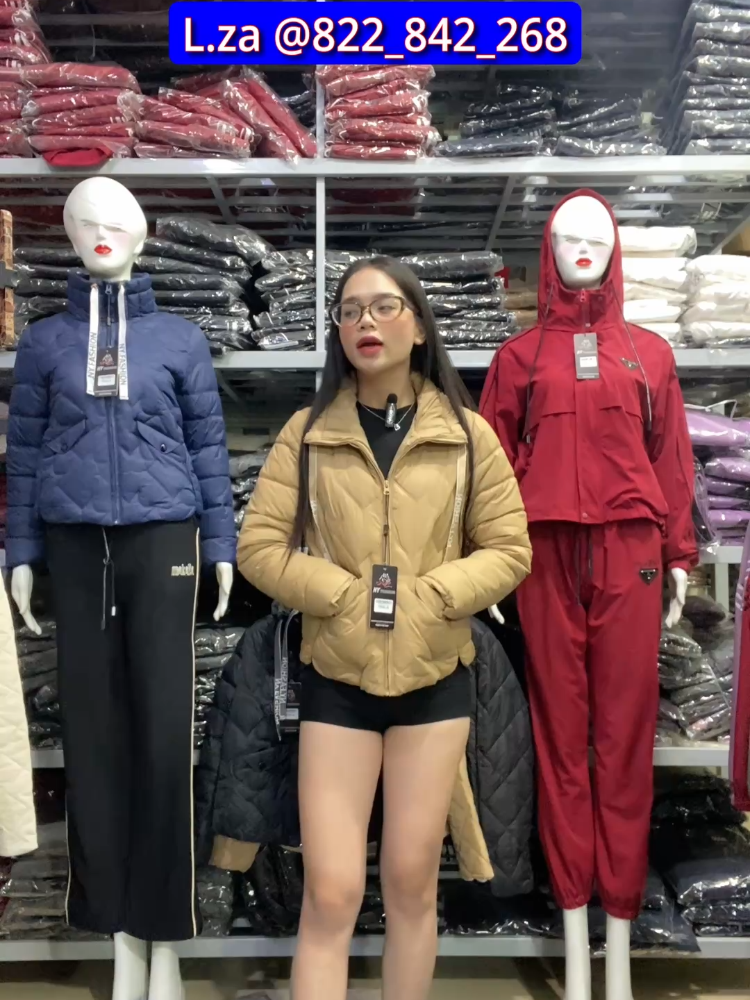 Áo phao xịn nhìn vào là thấy khác liền: chất mềm, nhẹ vai, ấm nhanh, lên form chuẩn. Nàng mà khoác vào là auto sang – đông này tuyệt đối không sợ rét nữa nha!#thoitrangnu #QuanAoNu #TikTokShop #aogio #aonudep #outfitnu #hacoishop #aogionu #Aokhoac #quanaonu