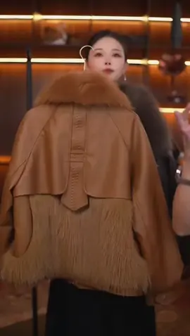áo khoác lông xinh sang chảnh dễ thương cho nữ #fashion #aokhoacnu #aokhoac #aoxinhmoingay #aokhoacdep 
