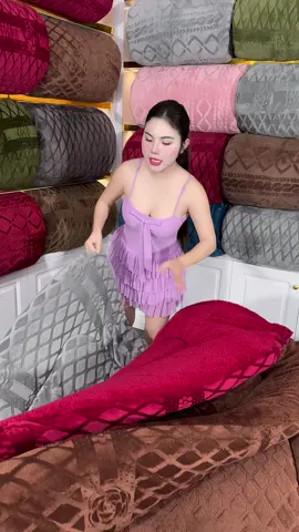 Mua chăn ấm đắp đông đi các bác ơi #chancoco #chancocolongtho #chanmuadong #channinhung 