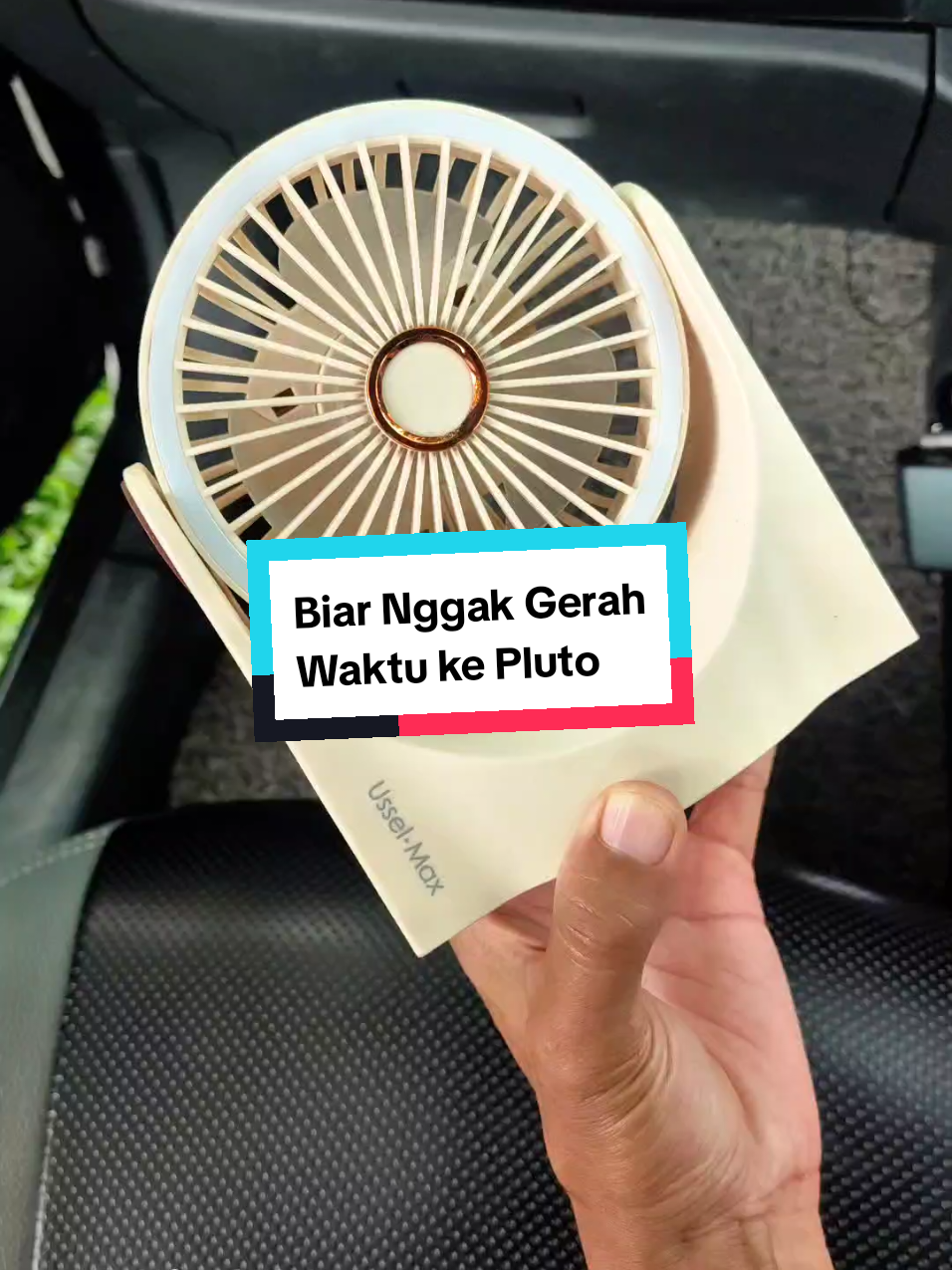 Kipas Angin Portable Mini Lampu Emergency  #kipasangin #kipasanginportable #kipasanginmini #kipasmini #minifanturbo 