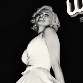 epitome of a star ⭐️ #marilynmonroe##marilynmonroeedit##1950s##1960s##oldhollywoodglamour 