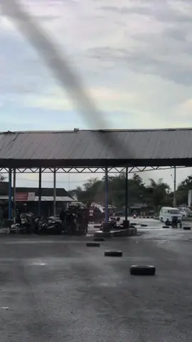 bantu follow new akun @denandra01_officiall  #lewatberanda #fyp #fy 