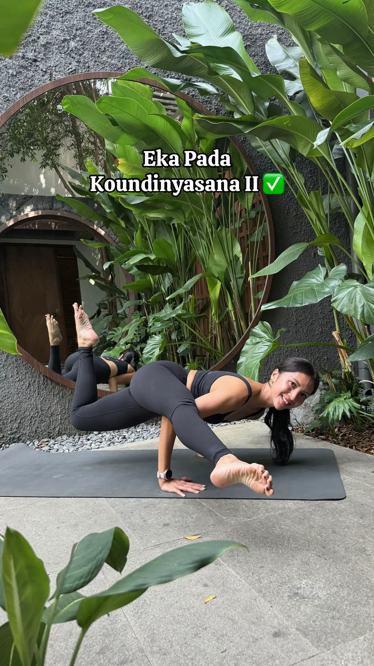 Yuk Ikutan Kelasnya Kak Ullie Setiap Hari: Sabtu:  08:00-09:15 DI SAMASTHA 💚 #teachersoftiktok #yoga #yogajakartaselatan #yogatok #fyp 