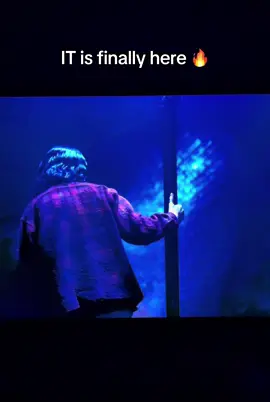 Episode 5 is great so far what a entrance with pennywise 🔥 10/10 👏🏽  #itwelcometoderry #IT #pennywise #loserclub #fyp 