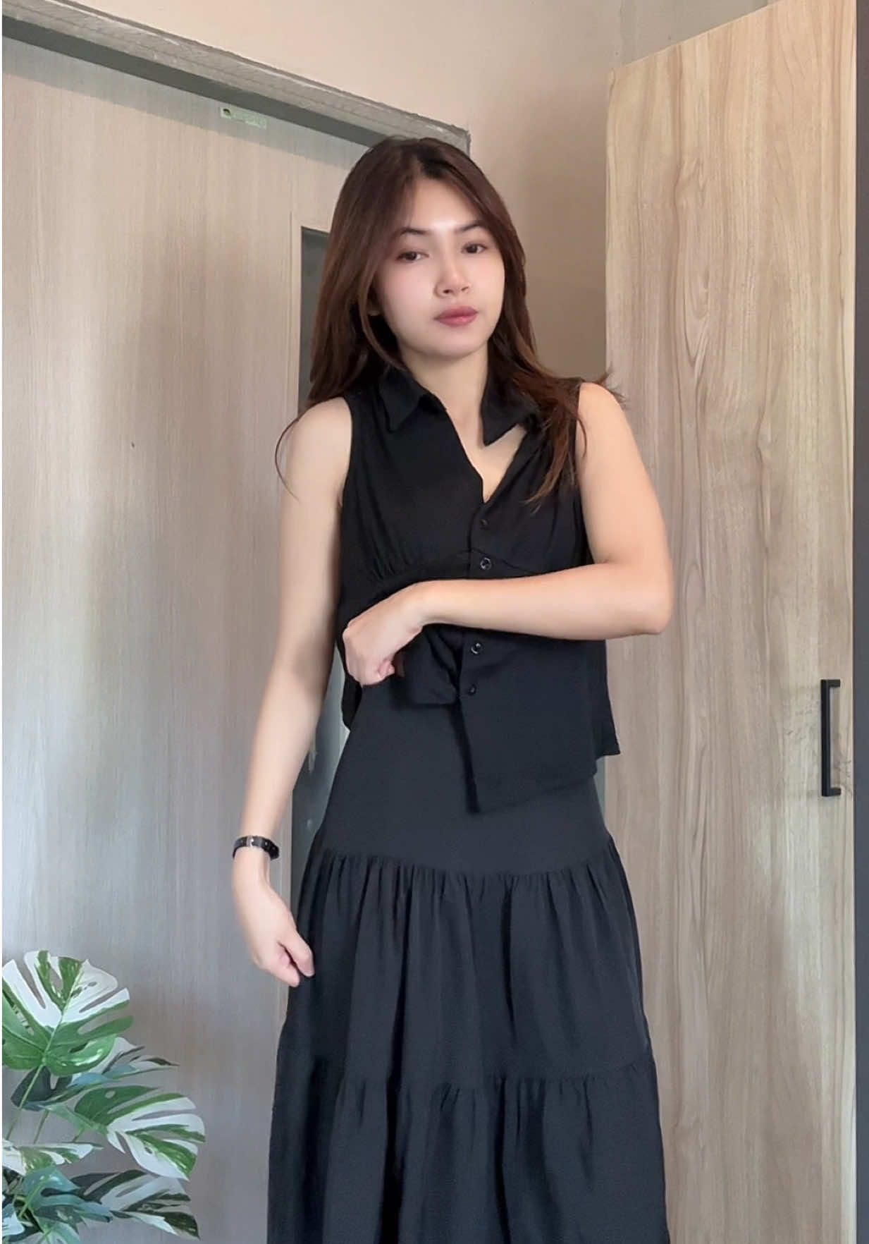 กระโปรงยาว (ขาว/ดำ) ซิบข้างขอบเรียบใส่แล้วตัวไม่พอง #กระโปรง  #กระโปรงยาว 