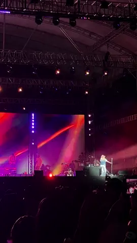 This is so much to my ears! Glad to hear this live! One of my fav. Hillsong songs! 🥹🥰  #hillsongmanila2025 #hillsonginmanila 