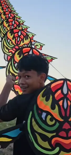 ngendogg wo#fyp #layangannaga #foryoupage #trainnaganusantara #promomakan1010 