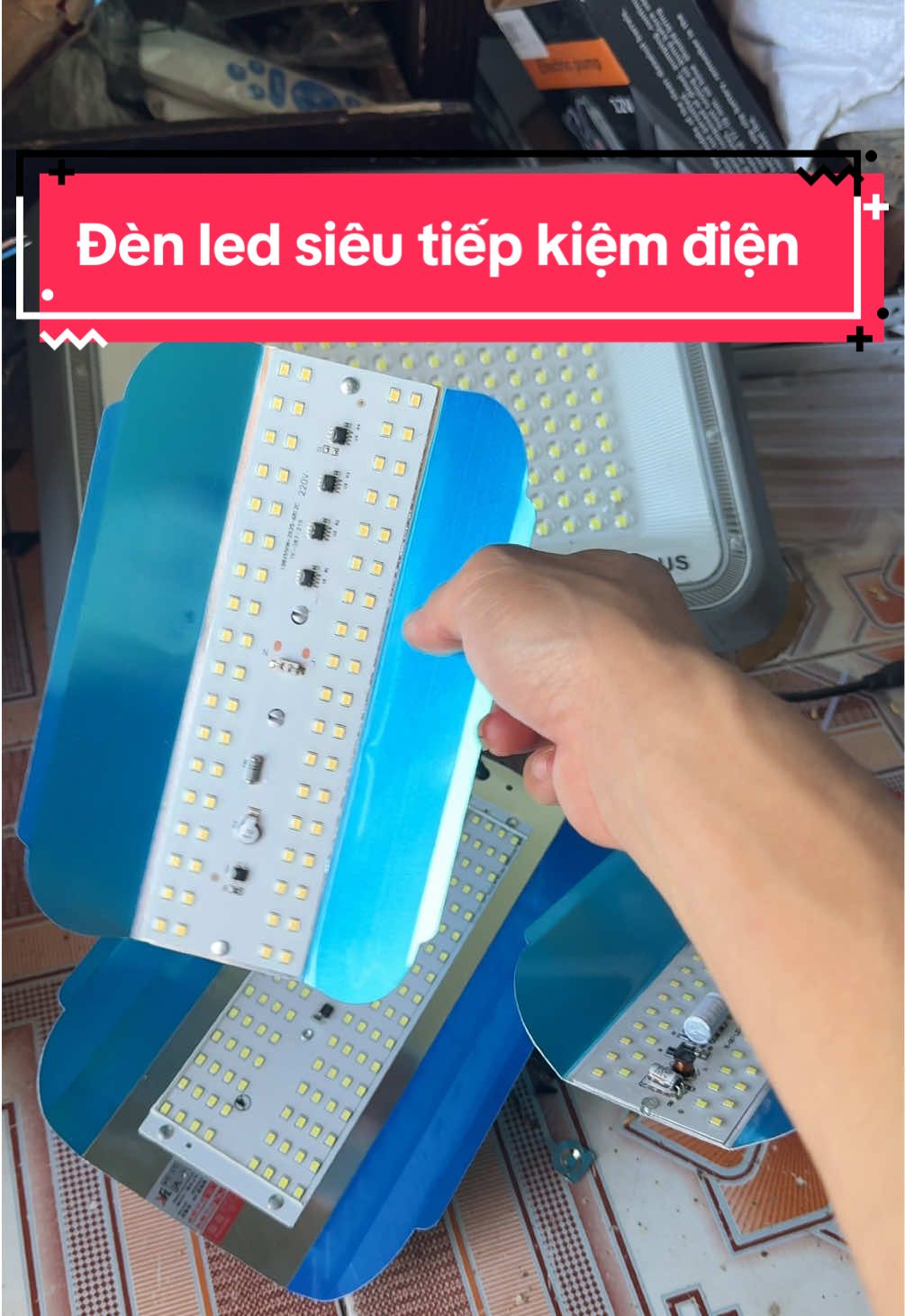 Đèn led siêu tiếp kiệm điện #bongled #denled #denledtrangtri  @⭕️NG CHÚ 3️⃣1️⃣🇻🇳  @⭕️NG CHÚ 3️⃣1️⃣🇻🇳  @⭕️NG CHÚ 3️⃣1️⃣🇻🇳 