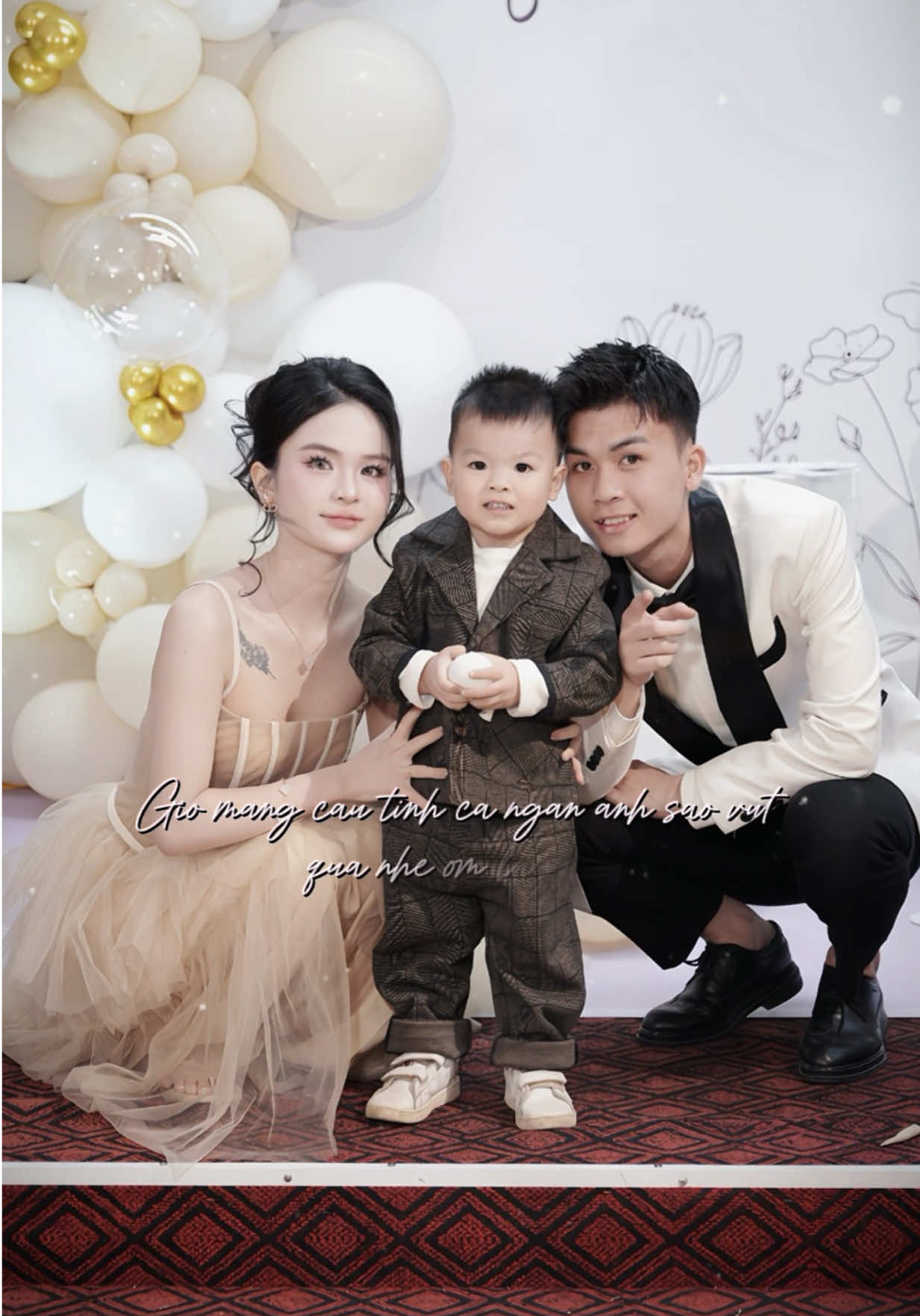 Love family 😊 #minhhienboutique #lytungduong 