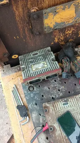 #mekanikmuda #mekanikmuda😎 #anaktambang #excavator #alatberat 