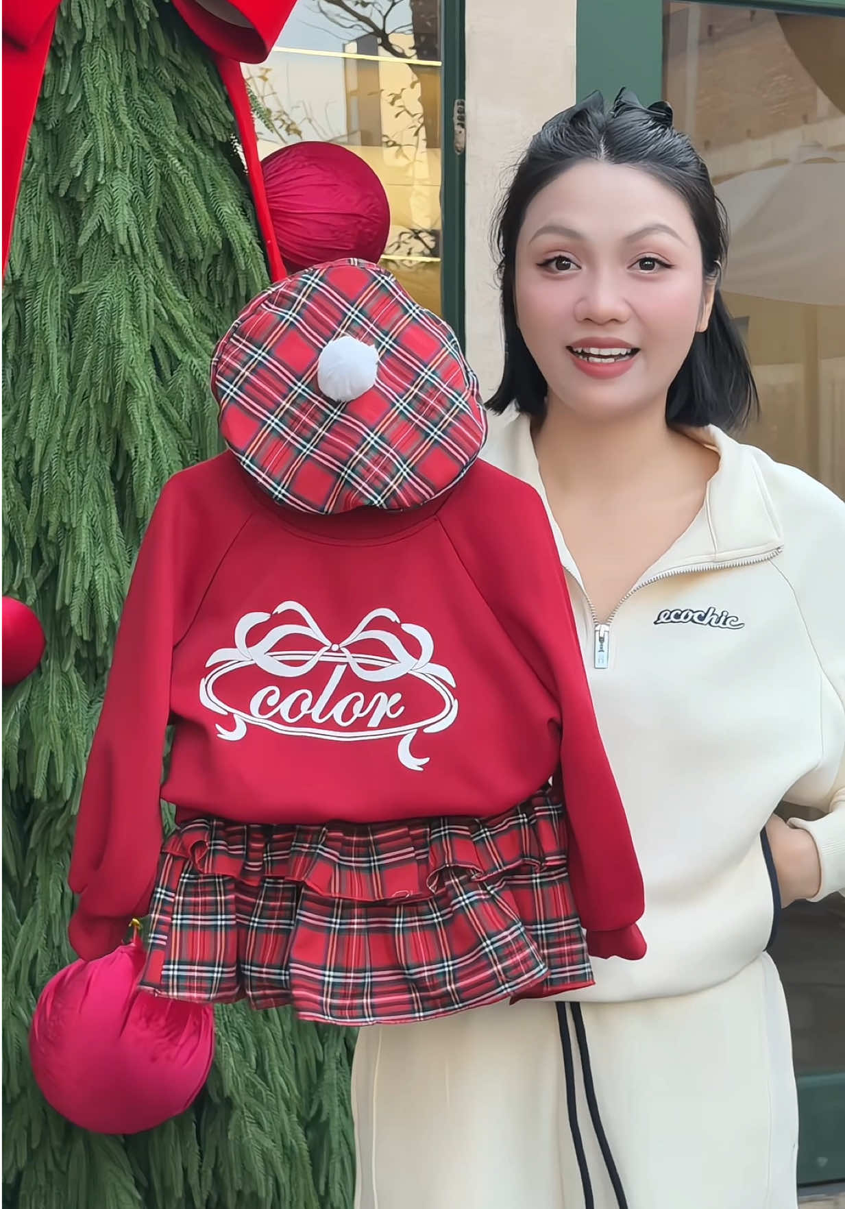 KÈM MŨ) Set Áo Nỉ + Chân Váy xinh cho bé yêuu #megiangcogu #quanaotreem #vaynoelchobe #vayxinhchobe #vaybegai 