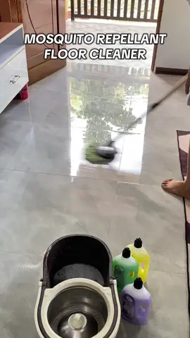 Di lang to pampakintab dahil mosquito repellant na din tong floor cleaner from shinepro #floorcleaner #shineprofloorcleaner #cleaningproducts #cleaningsolutions 