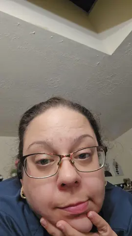 Tiktok is back at it with the paying for clicks! Click mine I will click yours. you dont even have go live! #KNAkreations #golive #tiktok #tiktokshop #liveevent 