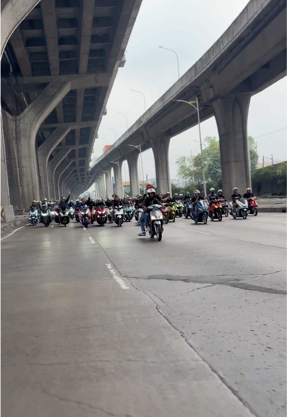 Sunday morning present @mothaijakut_id 🤌🏻 #17scultureindonesia🇲🇨 #17sculturephilippines🇵🇭 #17scultureid #17scultureph 