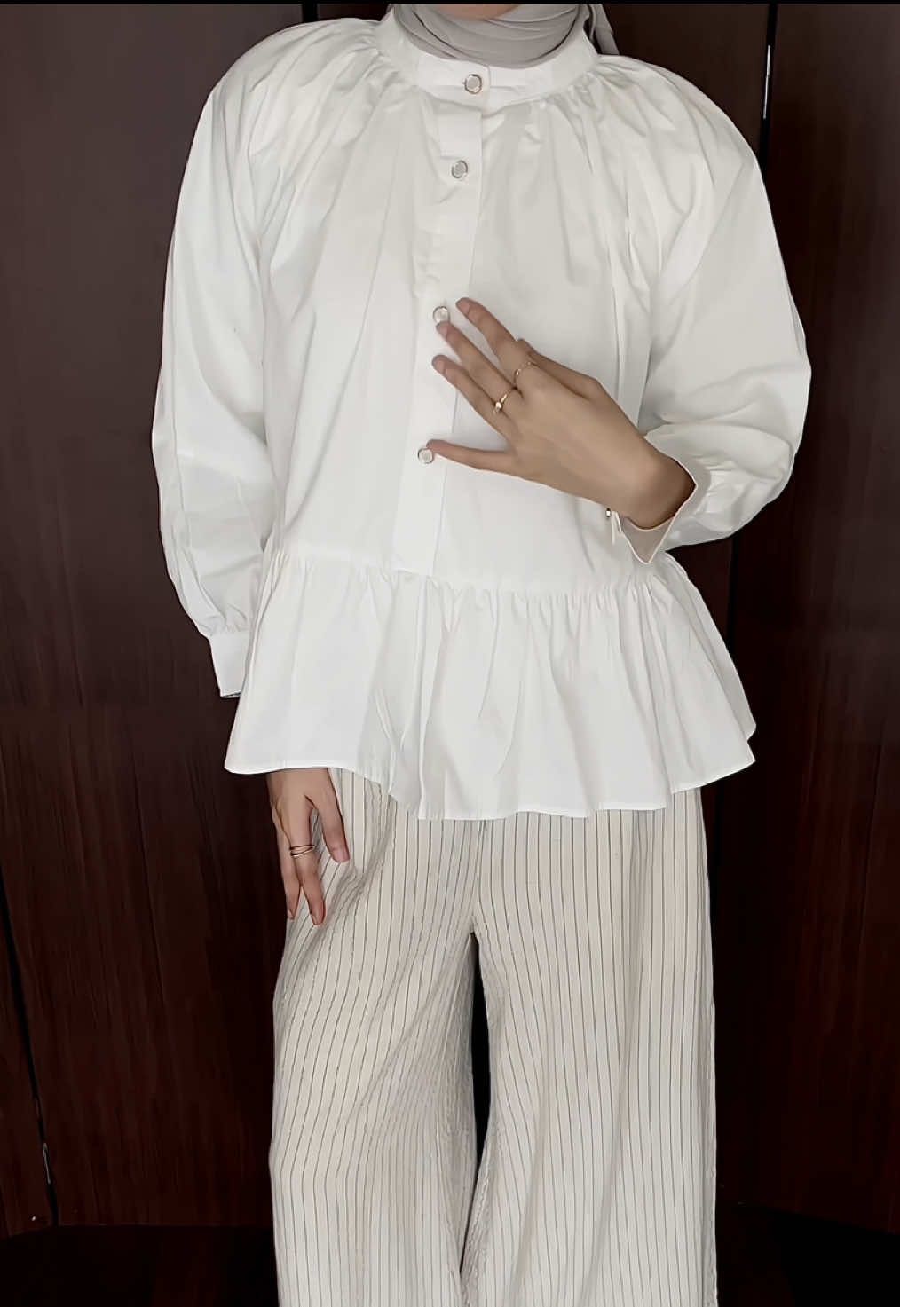 Me and my all white look — minimal, clean, and effortlessly refined 🤍