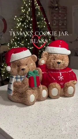 I can’t believe I found them 😍 they’re sooo freaking cute! @TJ Maxx #tjmaxxfinds #tjmaxxcookiejar #christmasbear #christmascookiejar #viralcookiejar 