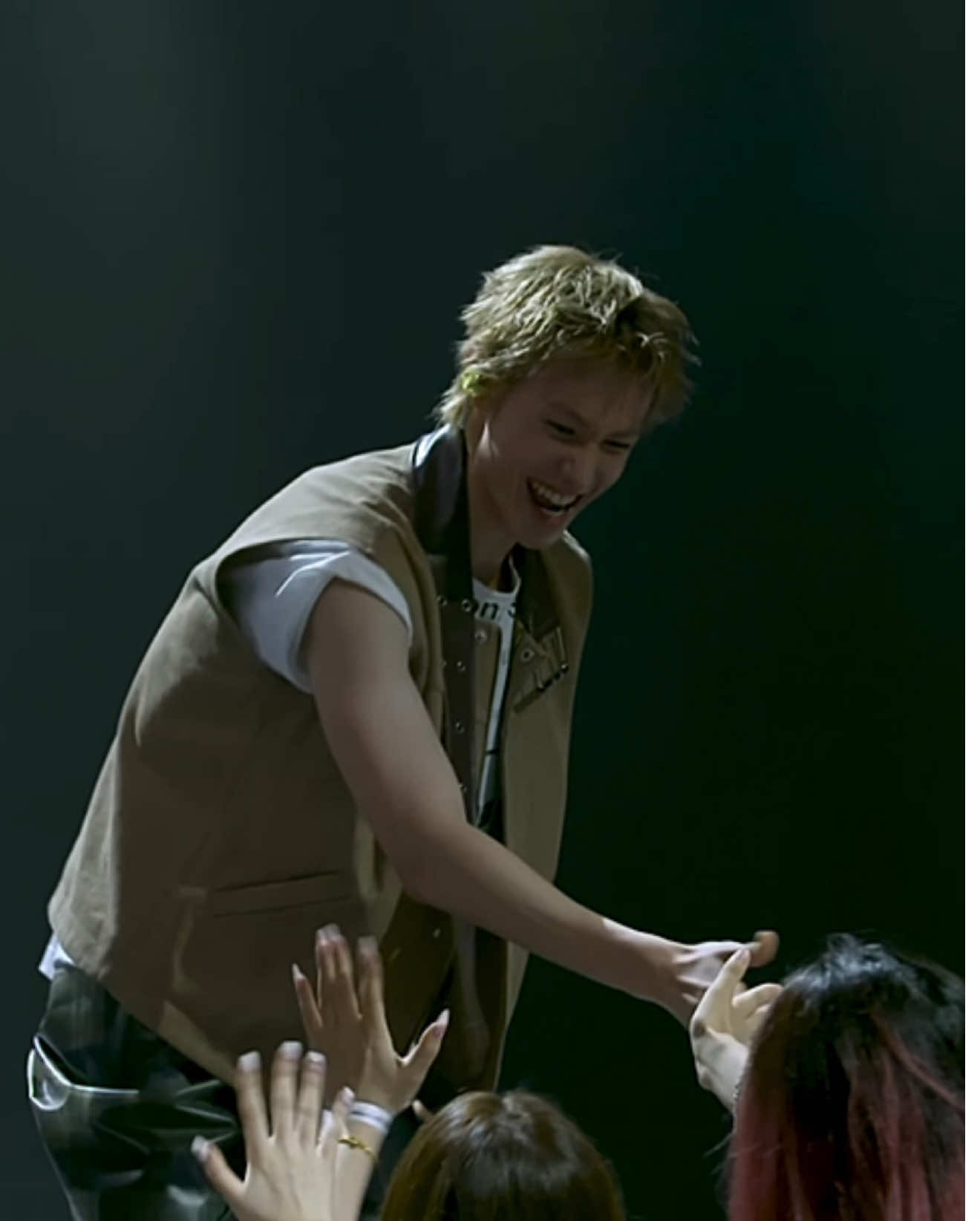 I can’t get that smile out of my mind  #martin #cortis #martinedit #cortisedit #fypシ 