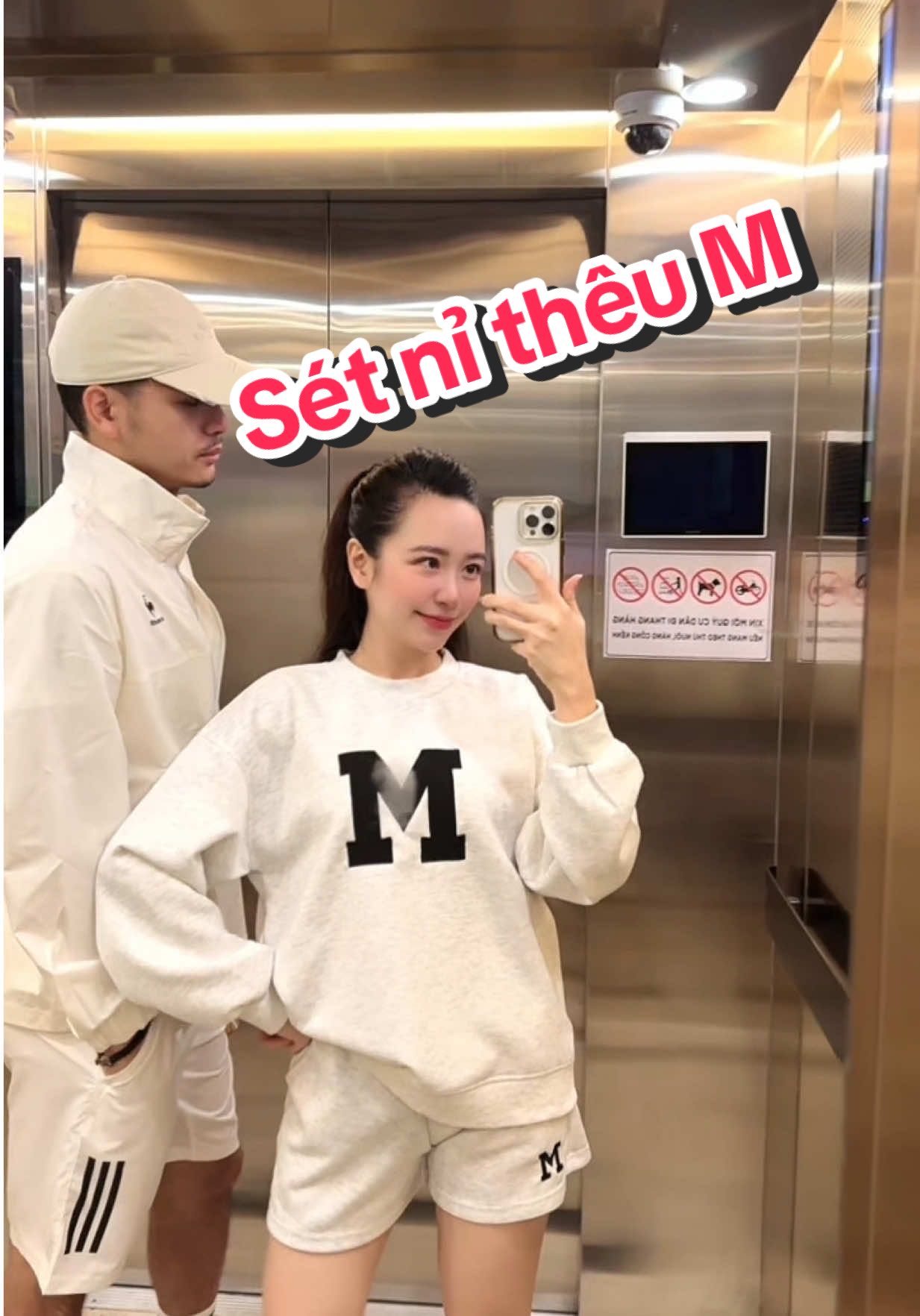 Set nỉ thêu xịn nè... bộ đùi mà đi thêm đôi tất giày thể thao thì bao style luôn #dienvienkimoanh #review #setni #doxinhmoingay #fashion 