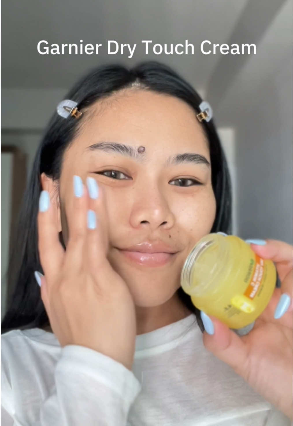 มิติใหม่ผิวนุ่มดึ๋งๆ เหมือนขนมโมจิ.. #ครีมโมจิ  #GarnierTHBeautyBesties #GarnierThailand  #GarnierDryTouchCream